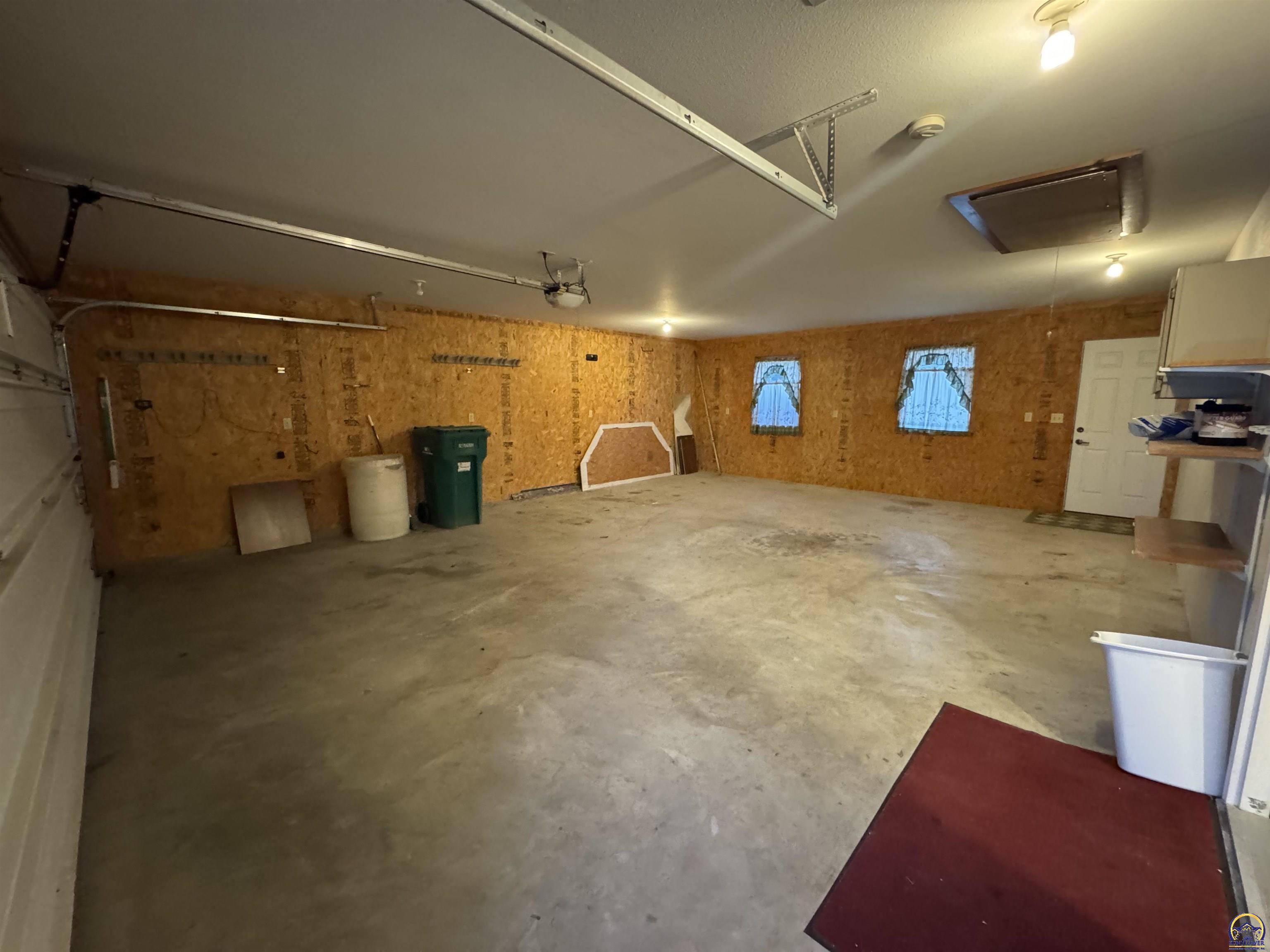 915 Walnut Street Valley Falls, KS 66088 - Photo 37 of 54 Garage