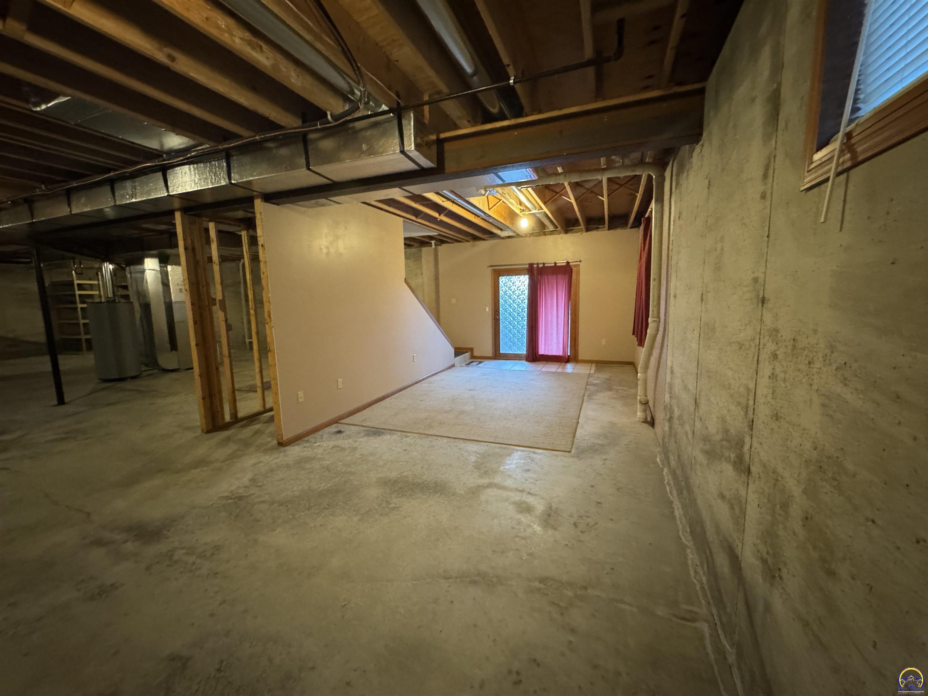 915 Walnut Street Valley Falls, KS 66088 - Photo 38 of 54 Basement