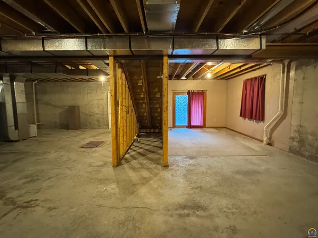 $287,500 | 915 Walnut Street, Valley Falls, KS 66088