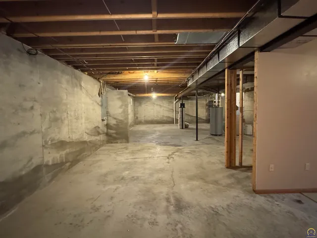 $287,500 | 915 Walnut Street, Valley Falls, KS 66088