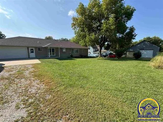 $287,500 | 915 Walnut Street, Valley Falls, KS 66088
