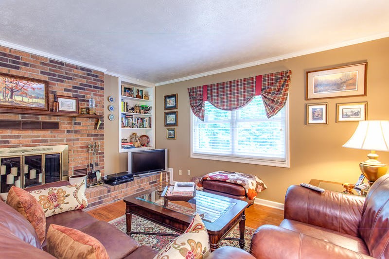 3722 Meredith Road Knoxville, TN 37921 - Photo 3 of 22 Gallery Image 3