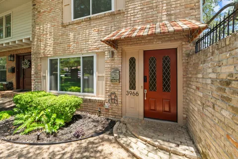 $580,000 | 3966 Far W Boulevard, Austin, TX 78731