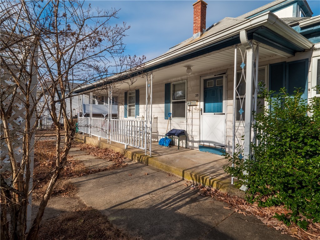 35 Berkley Street Woonsocket, RI 02895 - Photo 1 of 28
