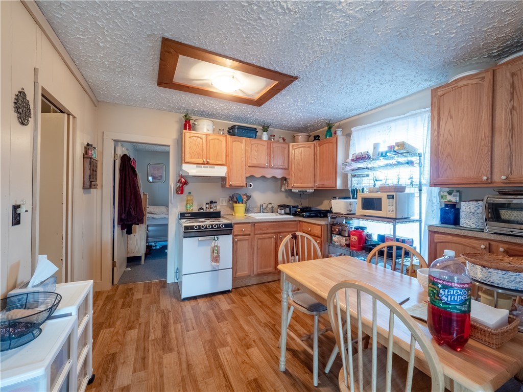 35 Berkley Street Woonsocket, RI 02895 - Photo 22 of 28