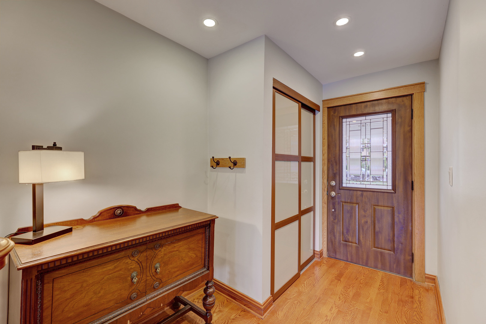 2026 Irwin Avenue Park Ridge, IL 60068 - Photo 9 of 39 a view of workspace
