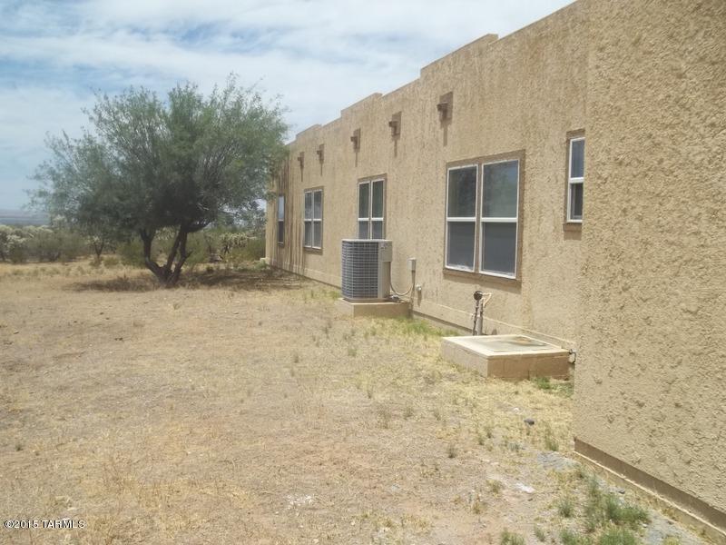 6700 East Andrada Road Sahuarita, AZ 85629 - Photo 4 of 27