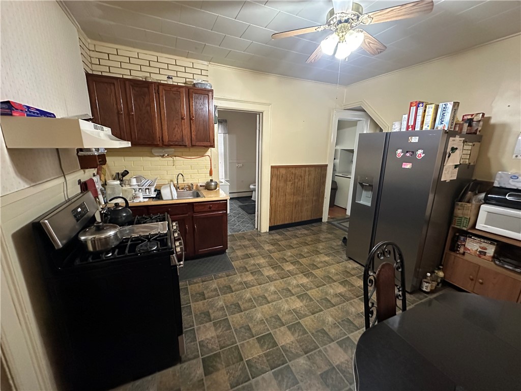 36 Heidelberg Street Rochester, NY 14609 - Photo 13 of 49