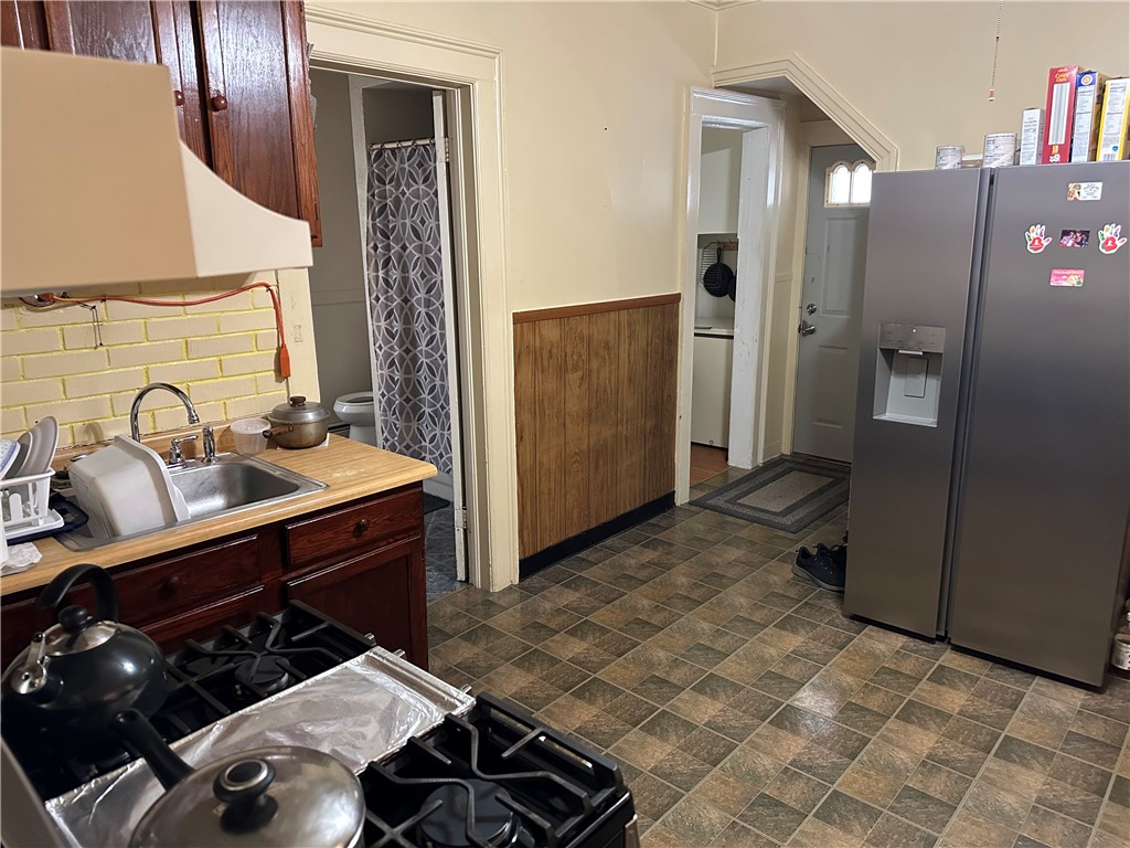 36 Heidelberg Street Rochester, NY 14609 - Photo 9 of 49