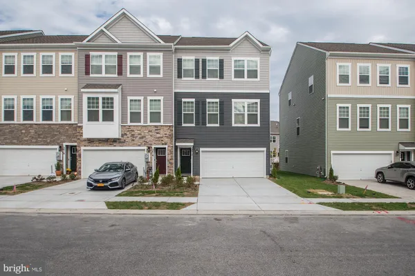 $3,300 | 3012 Cardinal Bluff Court, Hanover, MD 21076