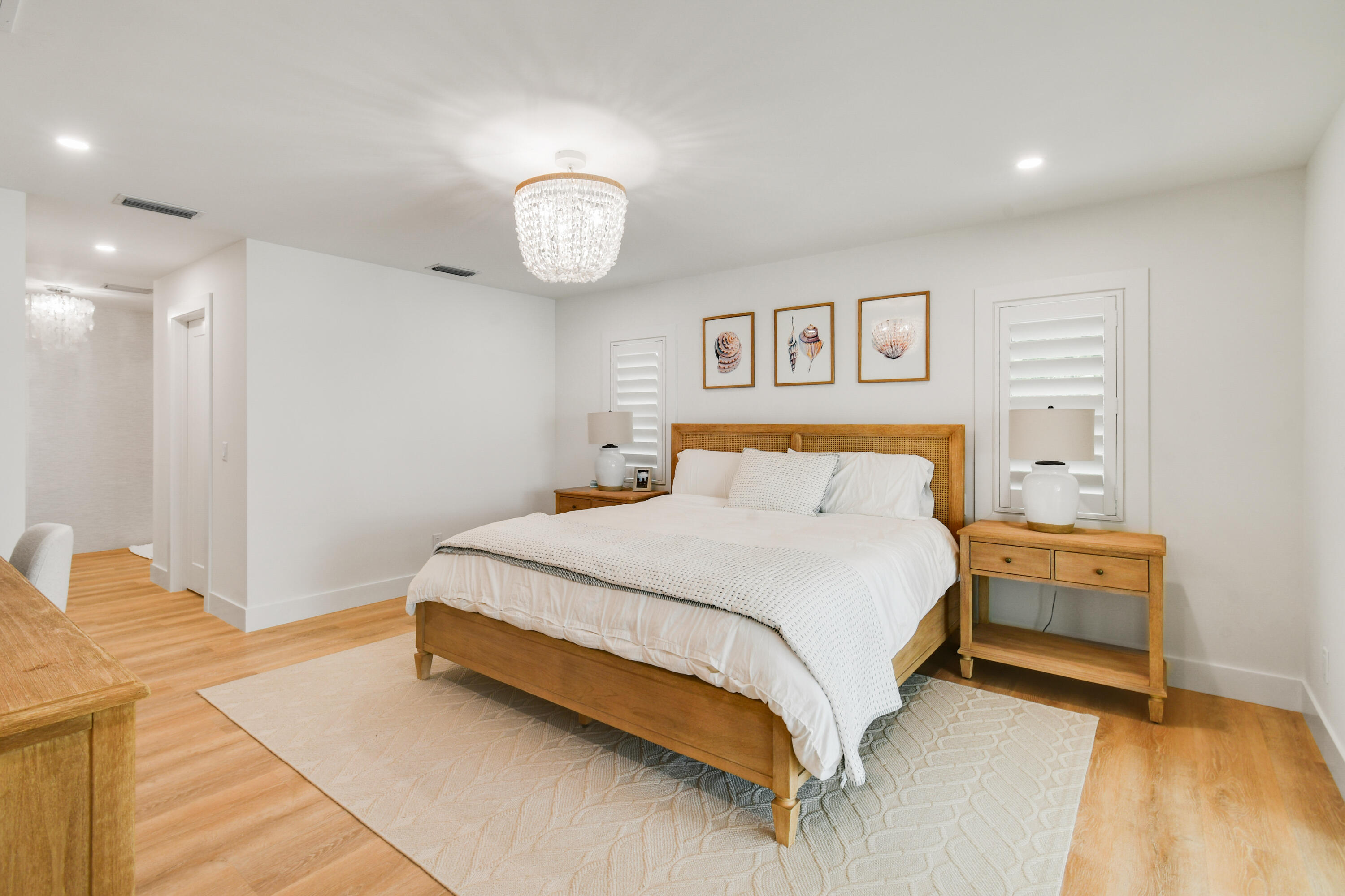 1091 Singer Drive Singer Island, FL 33404 - Photo 20 of 46 DSC_4583