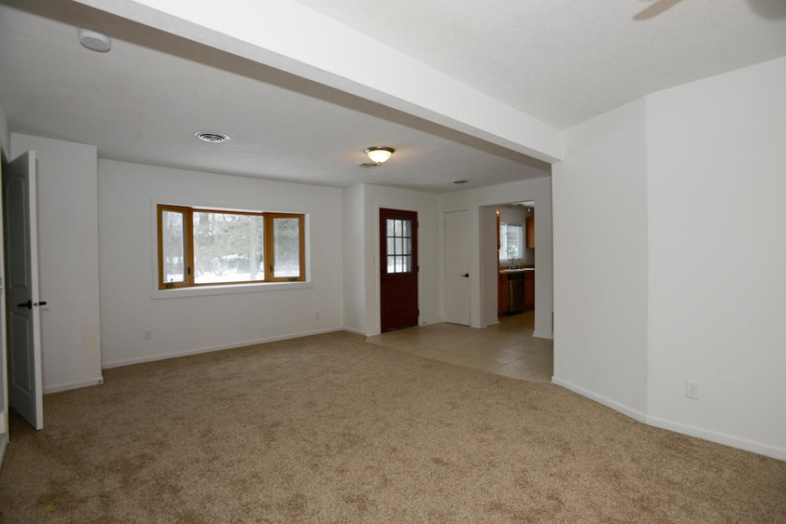 12775 Minges Road South Battle Creek, MI 49015 - Photo 11 of 25 S Minges 12775 Battle Creek (12 of 26)