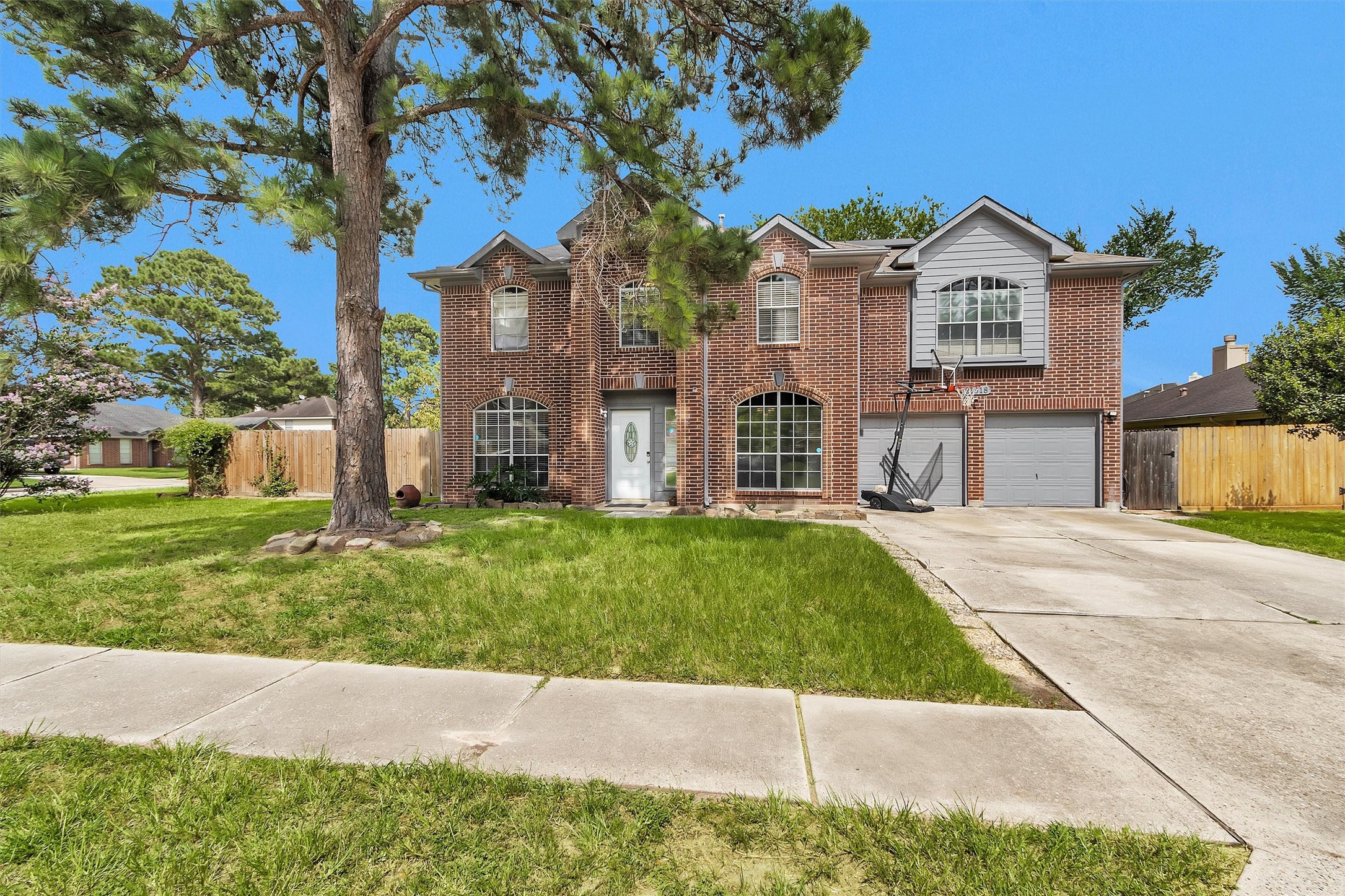 21618 Nottinghill Drive Spring, TX 77388 - Photo 1 of 29