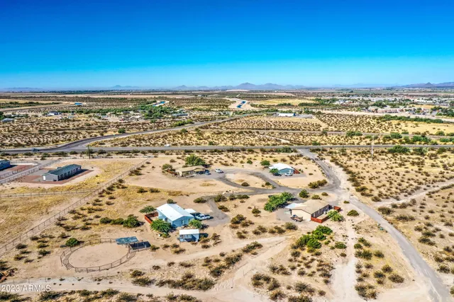 $1,000,000 | 14999 Highway 79, Florence, AZ 85132