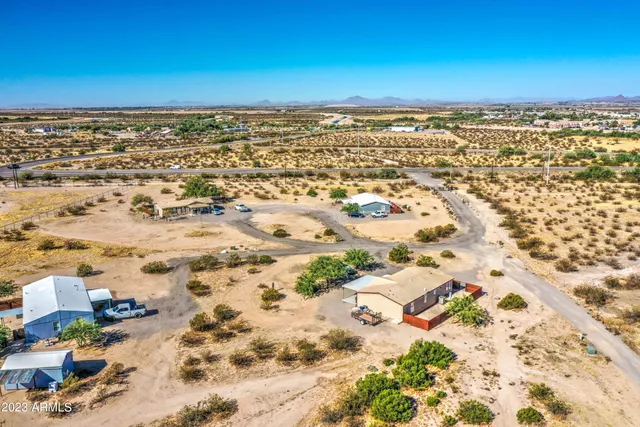 $1,000,000 | 14999 Highway 79, Florence, AZ 85132
