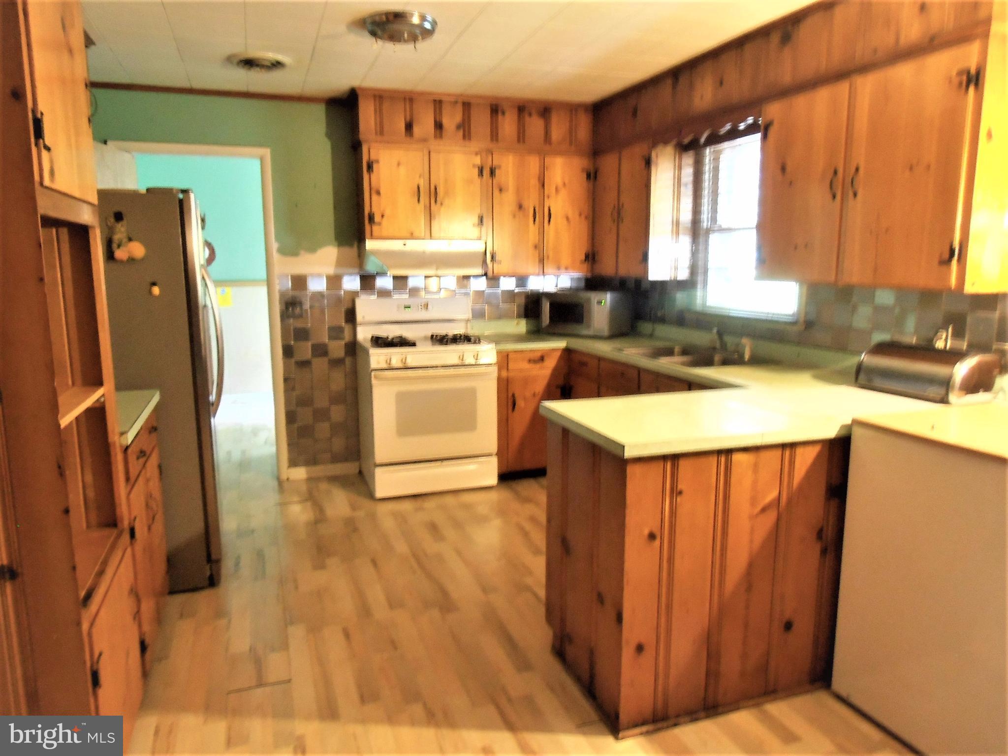 22878 Dover Bridge Road Preston, MD 21655 - Photo 6 of 16 Kitchen