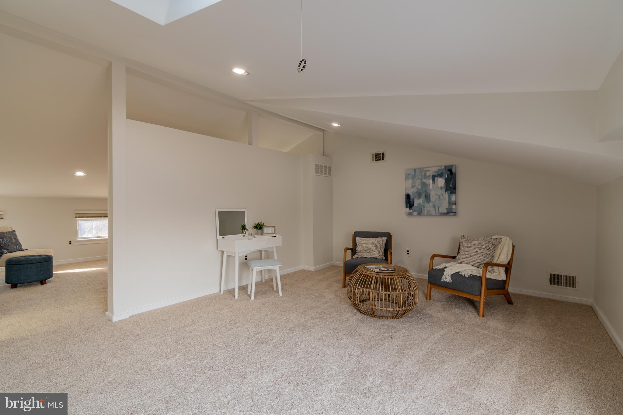 205 Scott Street Baltimore, MD 21230 - Photo 38 of 51 a room with furniture