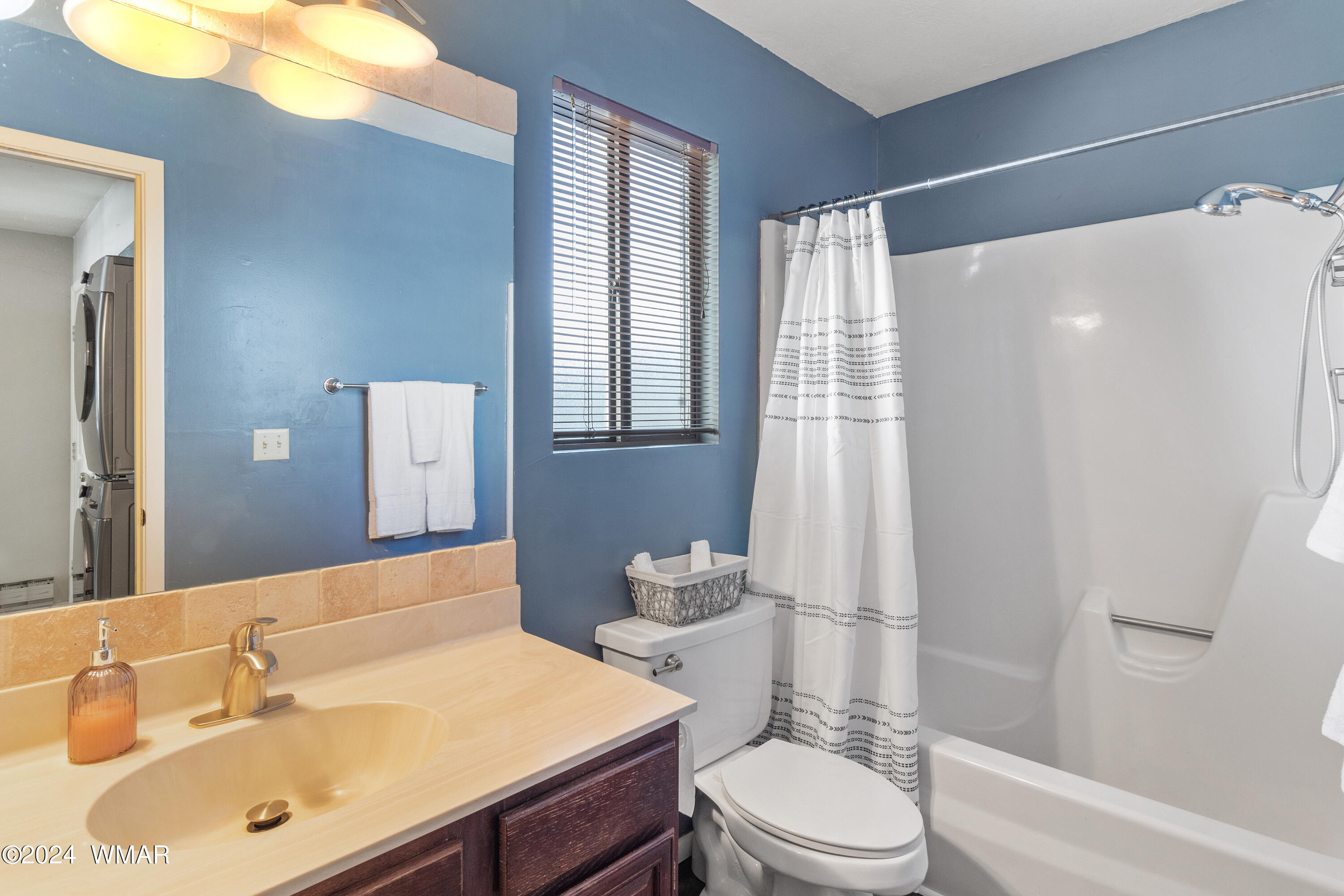 4539 Resort Loop, Unit 9A Pinetop, AZ 85935 - Photo 16 of 25 Primary Bathoom