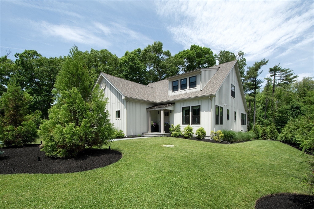23 Kingston Street Kingston, MA 02364 - Photo 3 of 40