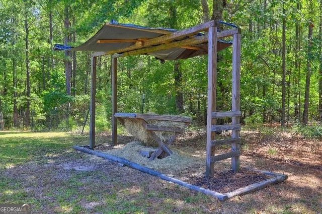 a view of a sink in the backyard