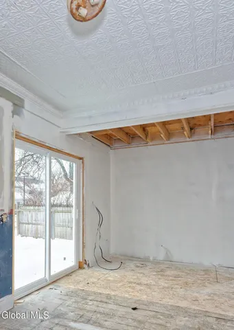 $74,900 | 6 Mason Street, Johnstown, NY 12095