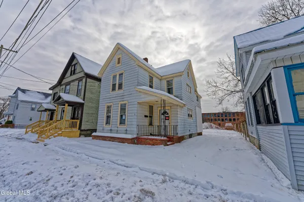 $74,900 | 6 Mason Street, Johnstown, NY 12095