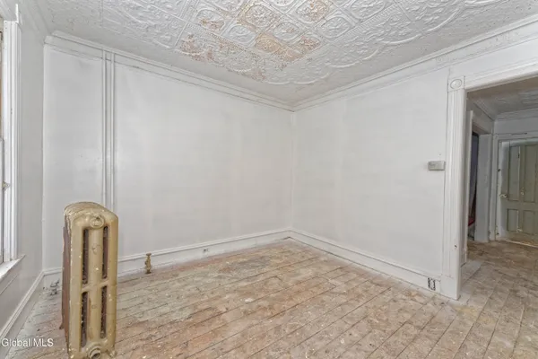 $74,900 | 6 Mason Street, Johnstown, NY 12095