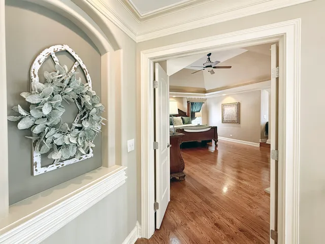 $1,075,000 | 691 Reserve Court, South Elgin, IL 60177