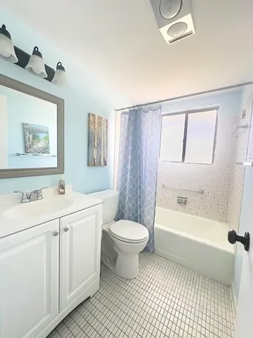 $1,550 | 3362 Cynthia Lane, Unit 203, Lake Worth Beach, FL 33461