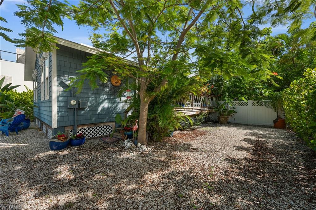 105 West Hilo Street Naples, FL 34113 - Photo 24 of 27
