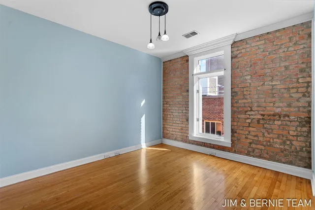 $369,900 | 17 West 10th Street, Unit 420, Holland, MI 49423