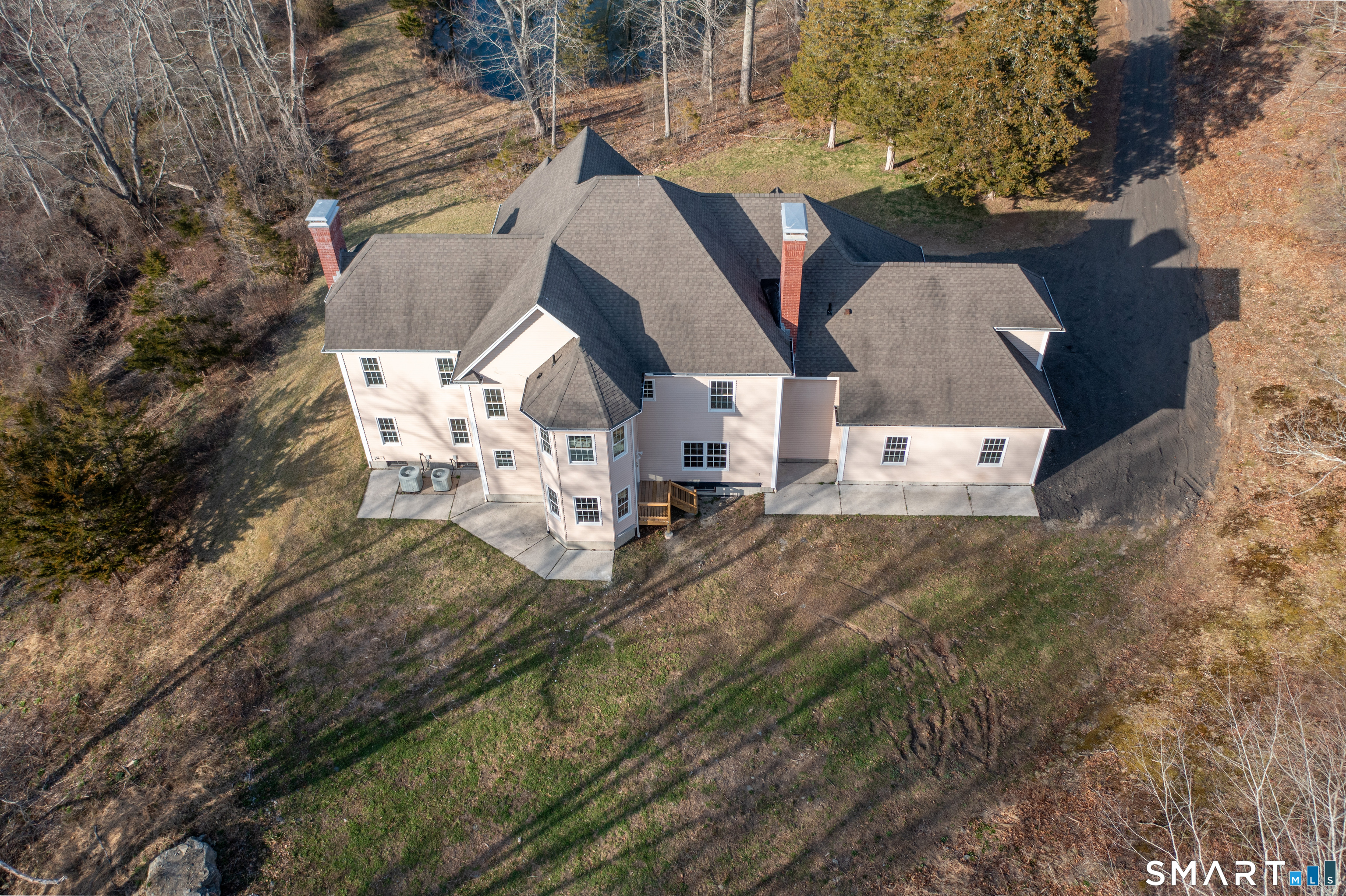 501 Taylor Hill Road Griswold, CT 06351 - Photo 4 of 34