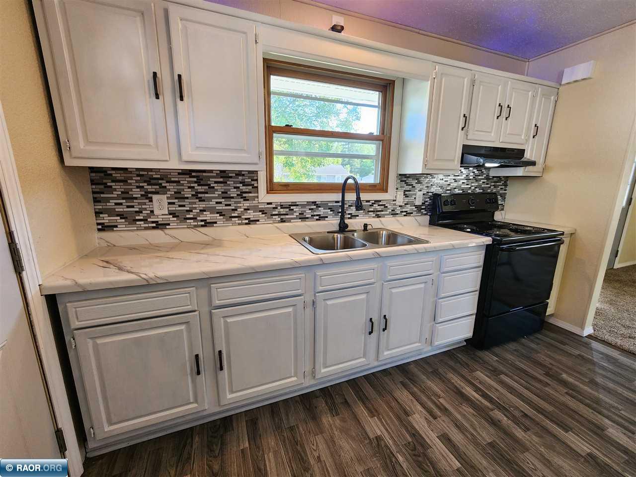 37 Elm Boulevard Babbitt, MN 55706 - Photo 3 of 19