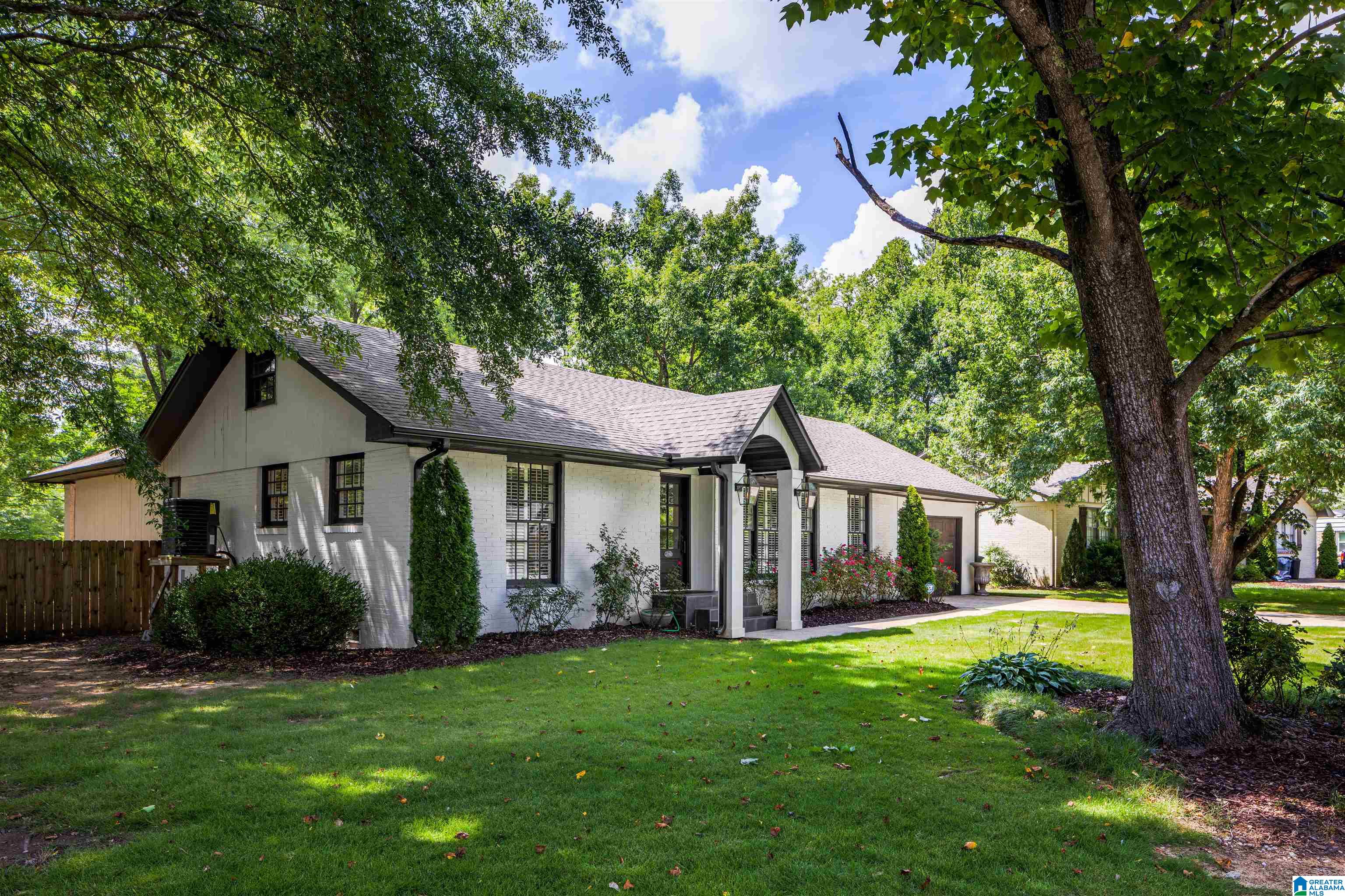 4312 MountainDale Road Birmingham, AL 35213 - Photo 2 of 43 Gallery Image 2