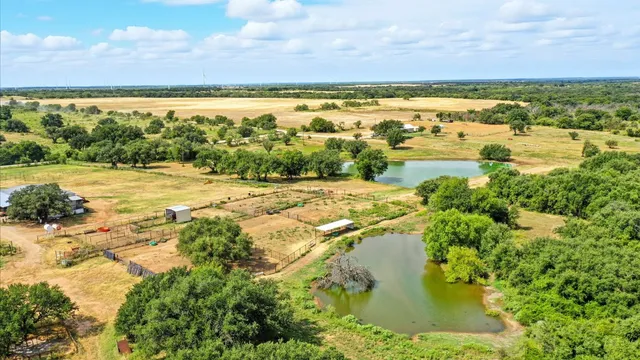 $2,000,000 | 200 Strother Road, Newcastle, TX 76372