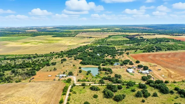 $2,000,000 | 200 Strother Road, Newcastle, TX 76372