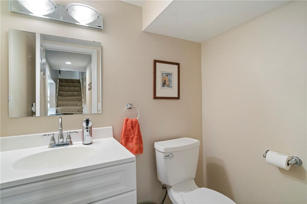 135 Fox Run Road Cranberry Township, PA 16066 - Photo 20 of 41 Gallery Image 20