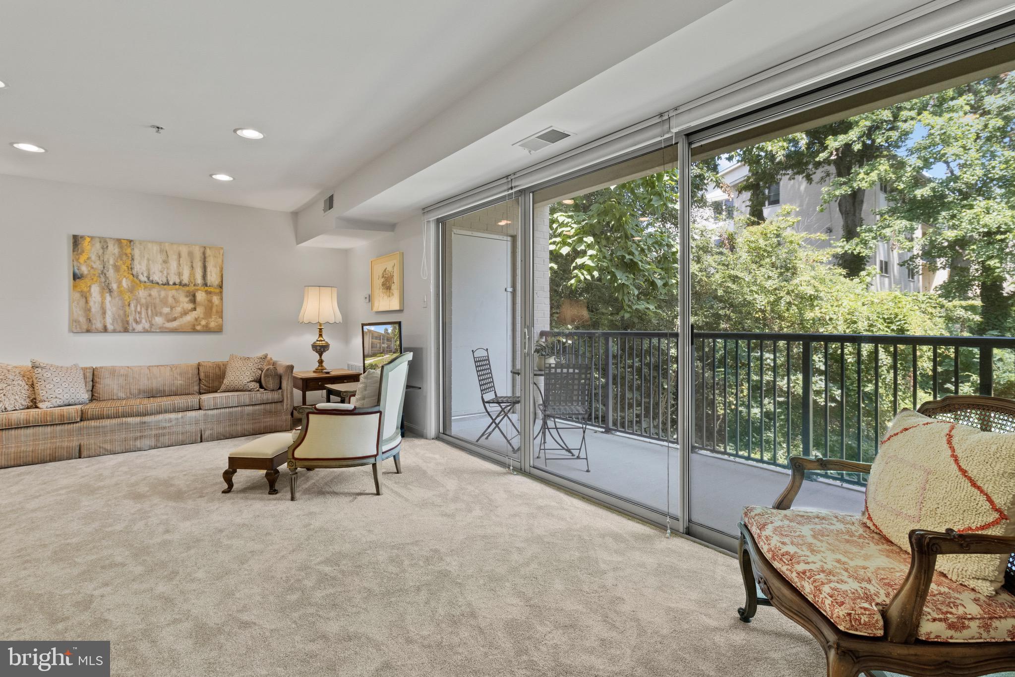 1138 Cove Road, Unit 202 Annapolis, MD 21403 - Photo 2 of 45 Private and Lush Views