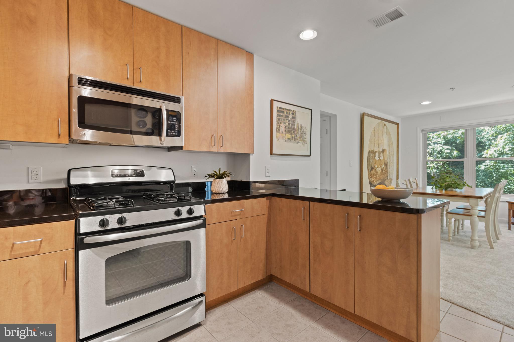 1138 Cove Road, Unit 202 Annapolis, MD 21403 - Photo 7 of 45 Gallery Image 7