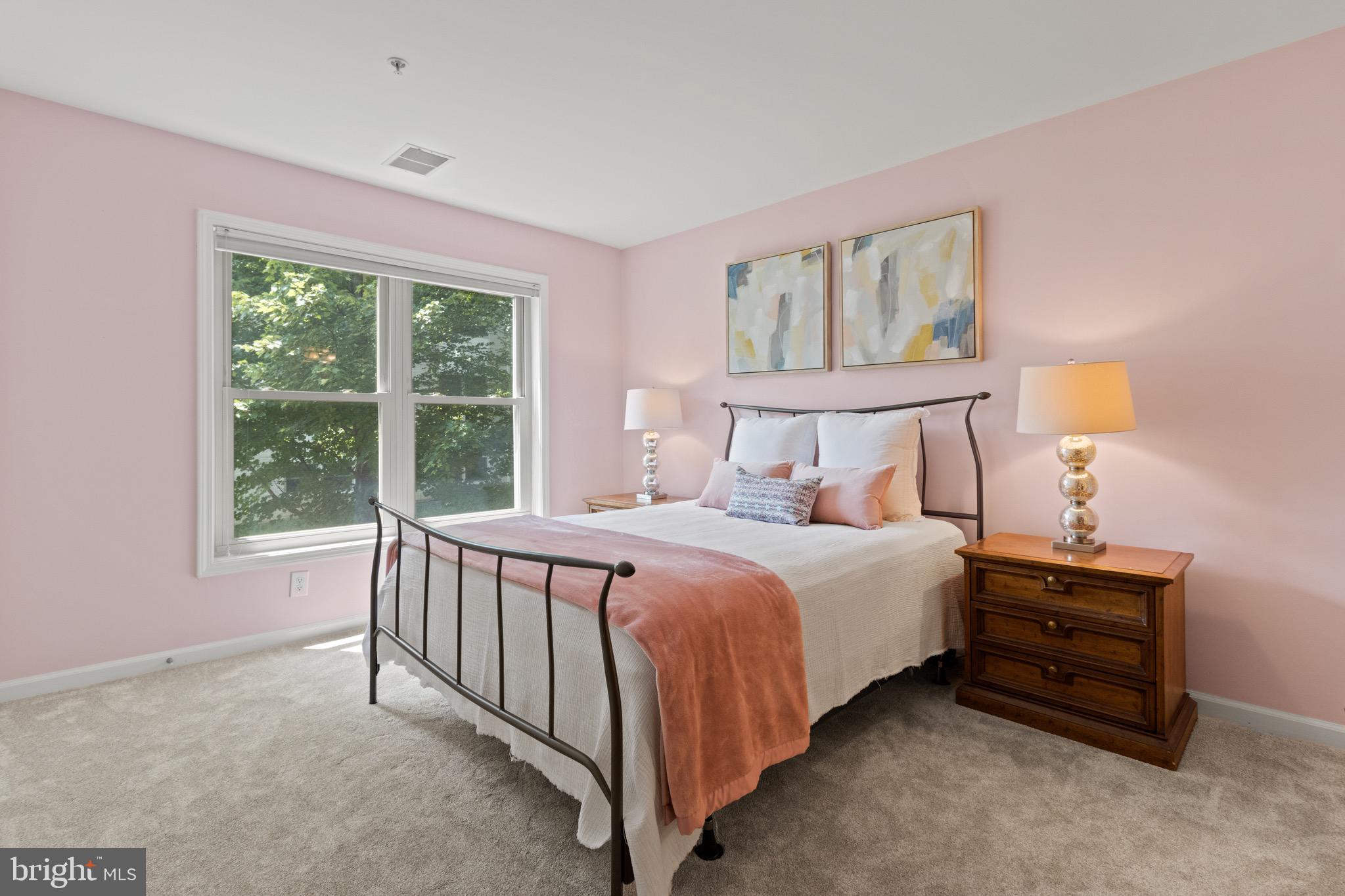 1138 Cove Road, Unit 202 Annapolis, MD 21403 - Photo 9 of 45 Sunny and Fresh Owners Suite