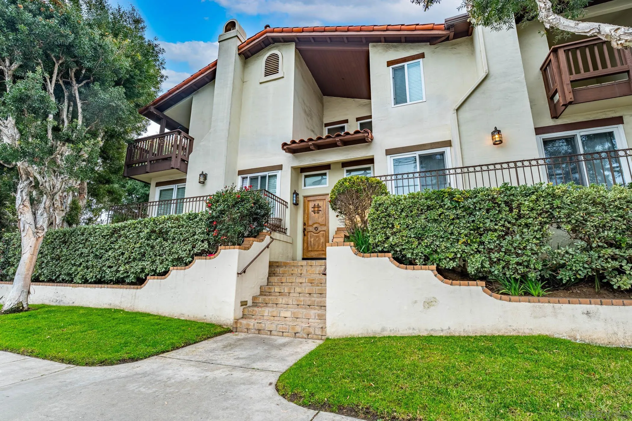 175 Maple Avenue, Unit 4 Carlsbad, CA 92008 - Photo 1 of 40