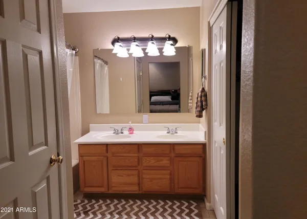 $8,995 | 7013 South Golfside Lane, Phoenix, AZ 85042