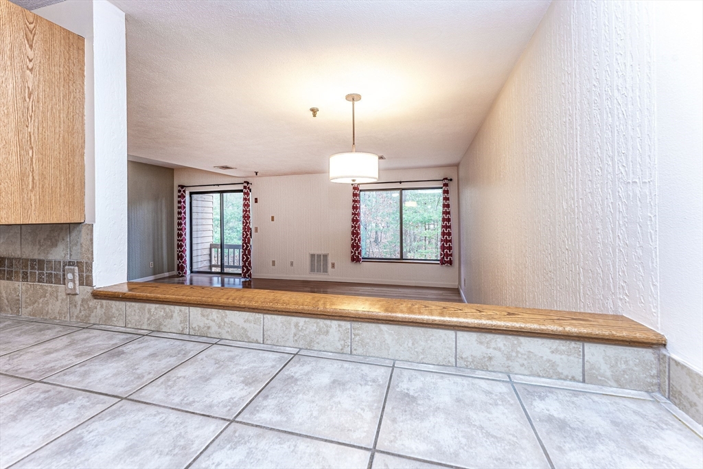 70 West Meadow Road, Unit 24 Haverhill, MA 01832 - Photo 3 of 39 Gallery Image 3
