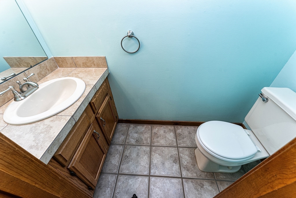 70 West Meadow Road, Unit 24 Haverhill, MA 01832 - Photo 7 of 39 Gallery Image 7