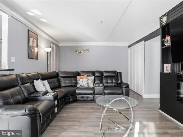 $360,000 | 611 Center Street, Unit 104, Herndon, VA 20170