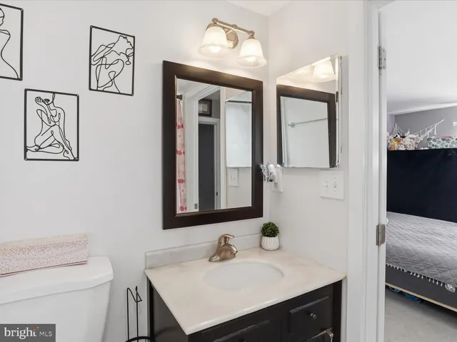 $360,000 | 611 Center Street, Unit 104, Herndon, VA 20170