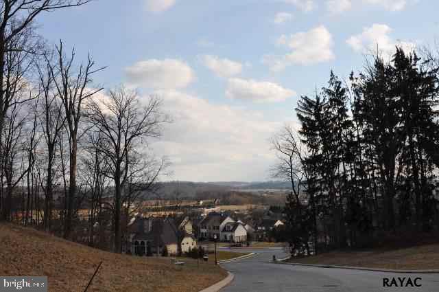 204 Hauer Terrace, Unit 189 Spring Grove, PA 17362 - Photo 7 of 16 Gallery Image 7