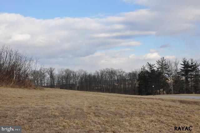 204 Hauer Terrace, Unit 189 Spring Grove, PA 17362 - Photo 10 of 16 Gallery Image 10