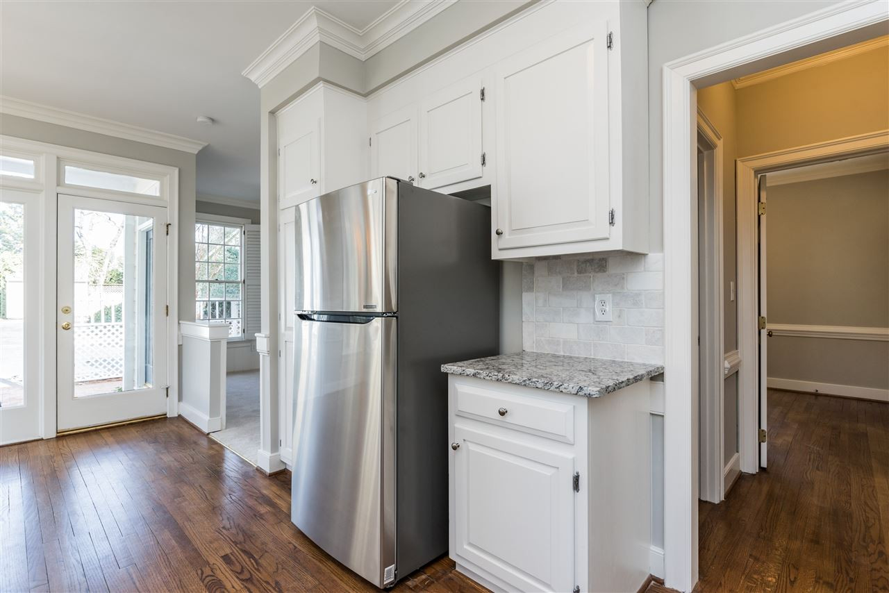 8801 Mourning Dove Road Raleigh, NC 27615 - Photo 7 of 25 Kitchen