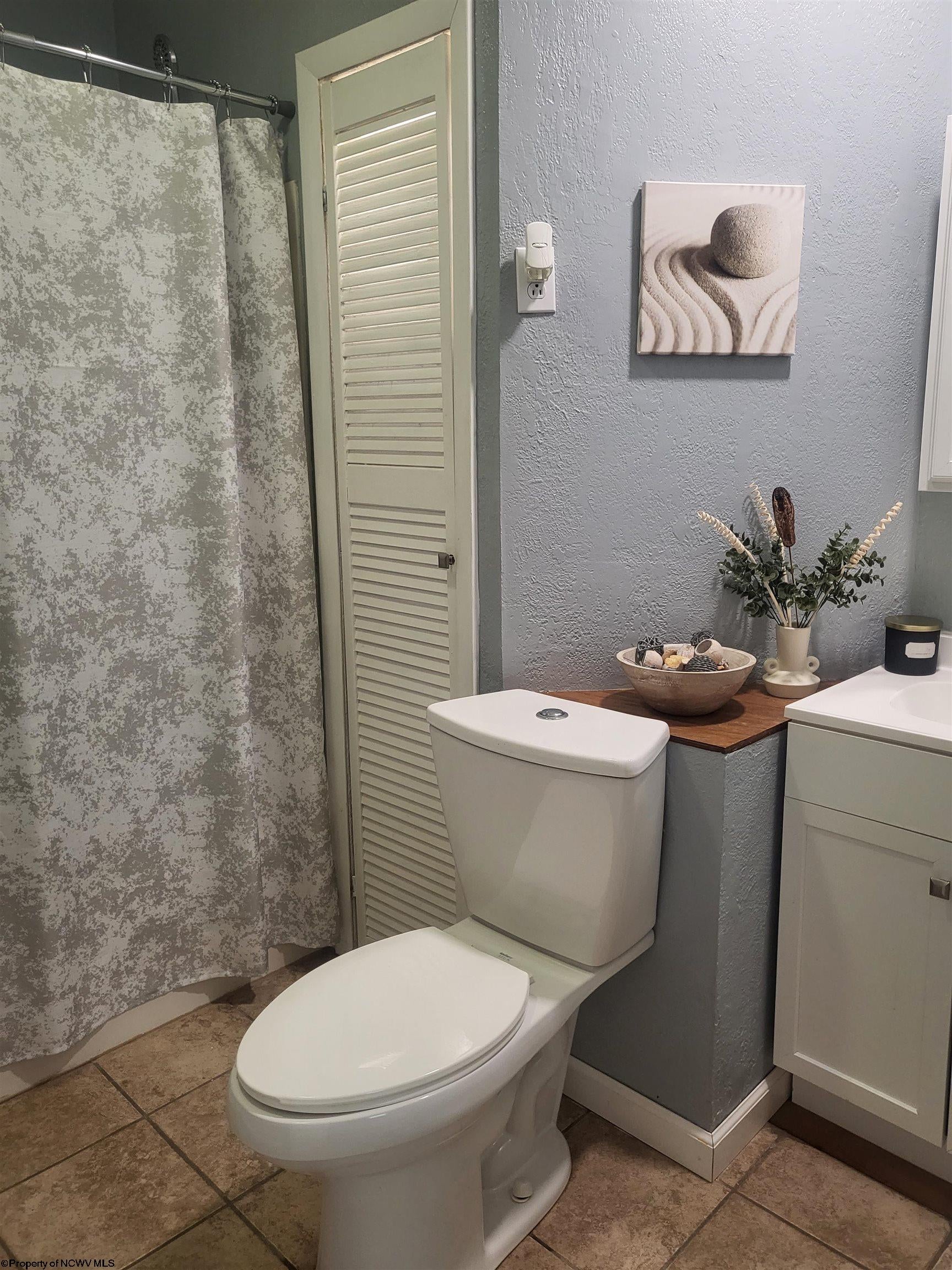108 Wakefield Road Fairmont, WV 26554 - Photo 15 of 39 Gallery Image 15
